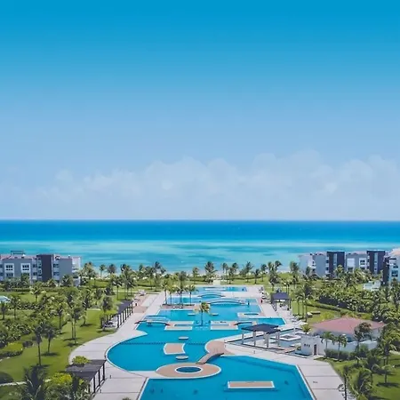 Luxury Apartment Blue Ocean Resort Mareazul